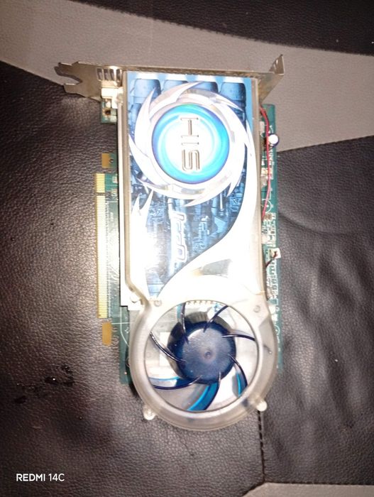 Видюха HIS Radeon HD 5570 IceQ