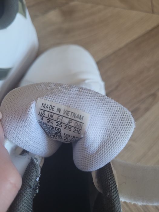 Buty na rzepę dla chlopca Adidas