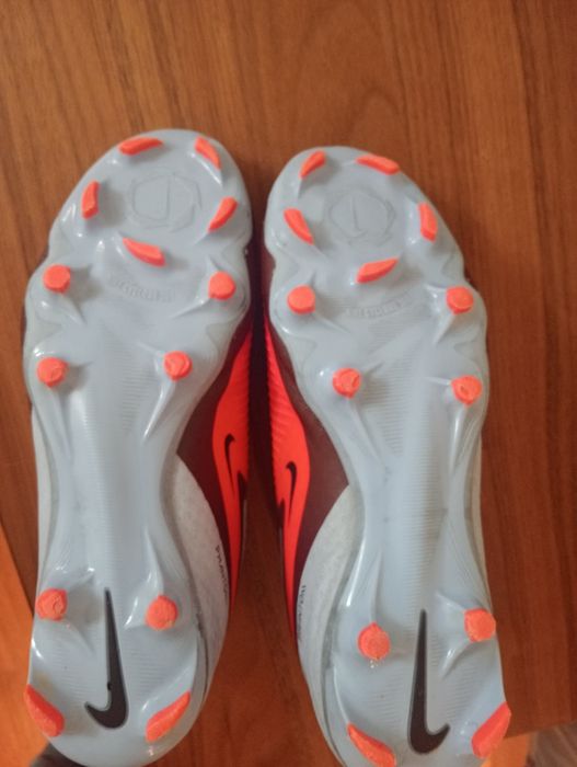 Chuteiras Nike Phanton 37.5 modelo elite como novas