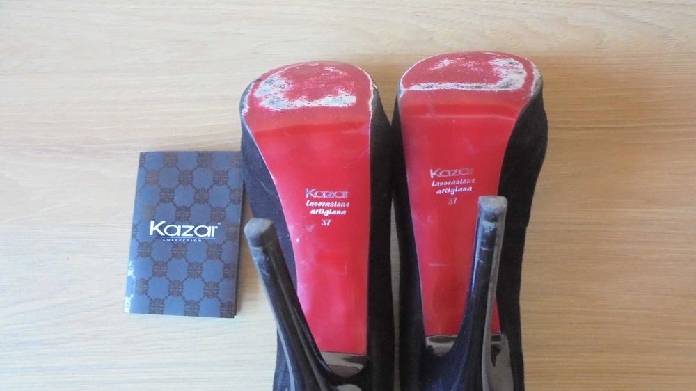 Szpilki czarny zamsz platforma Kazar rozm 37