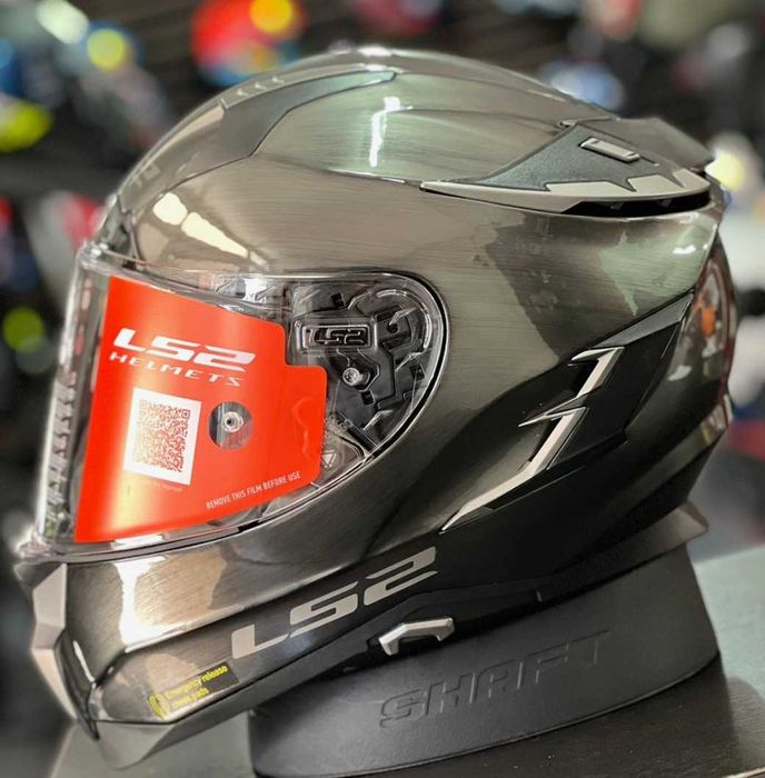 Capacete NOVO LS2 Challenger Titanio escovado (44% DESCONTO) Tam XS