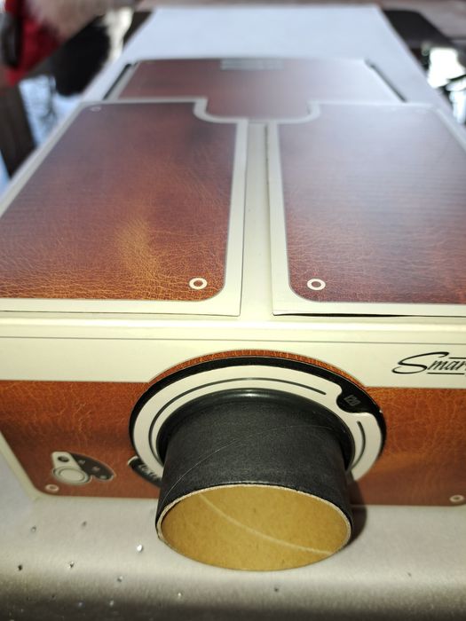 Smartphone projector 2.0 projektor z telefonu

50 zł