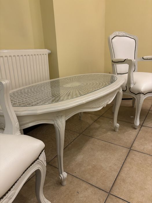 sypialnia w stylu ludwikowskim