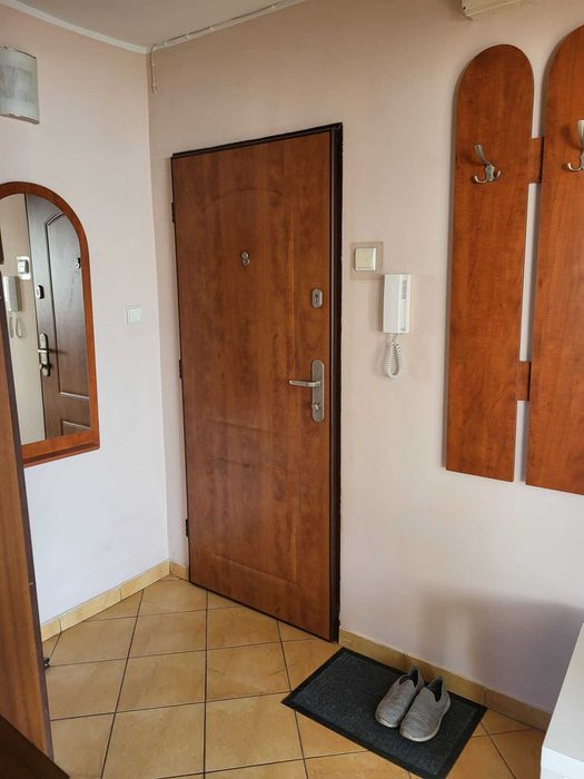 Kawalerka 36m2 do wynajęcia z loggia i osobną kuchnią na biskupinie biskupin