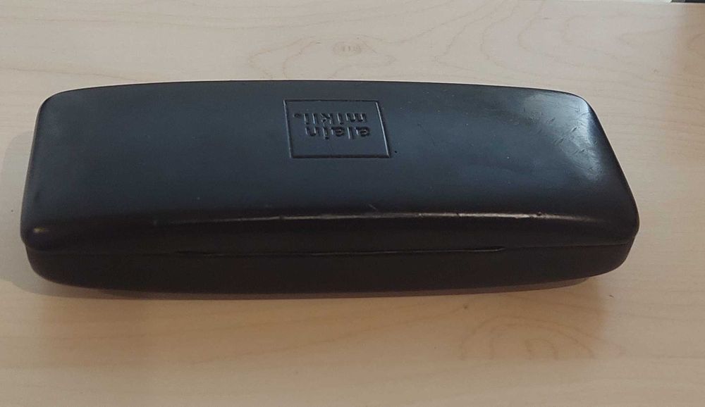 Чохол для окулярів alain mikli