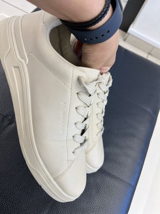 Кеди River Island