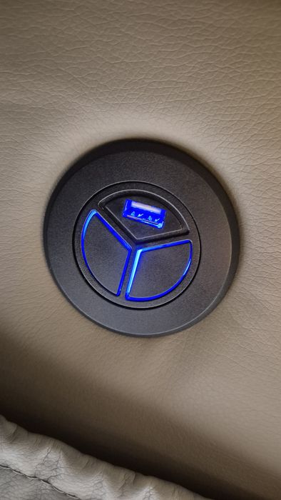 Fotel z masażem rozkładany