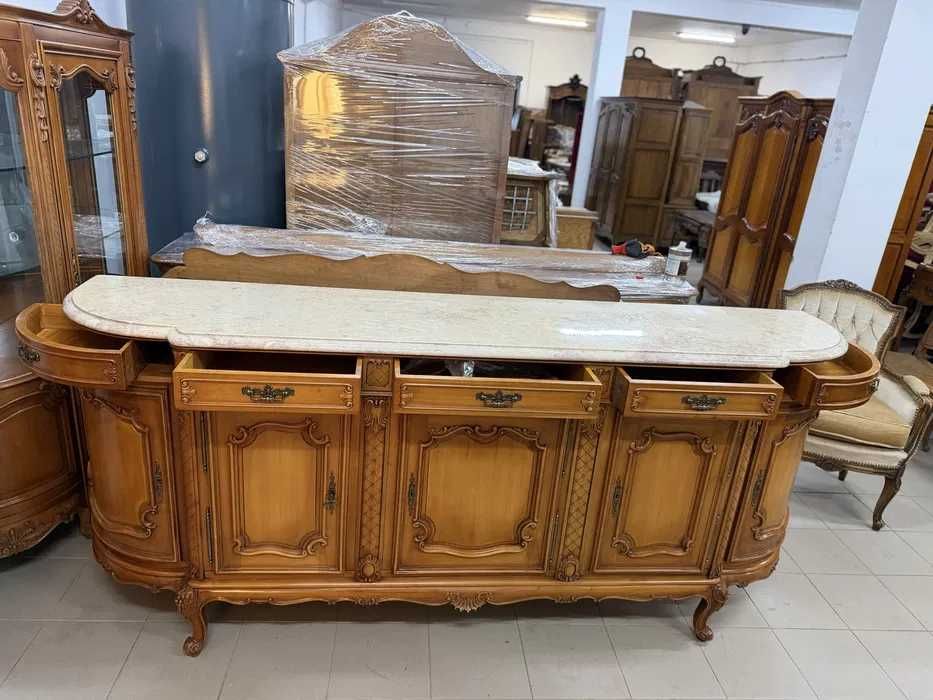Elegancki zestaw włoskich mebli - komoda i witryna. Transport cały kraj