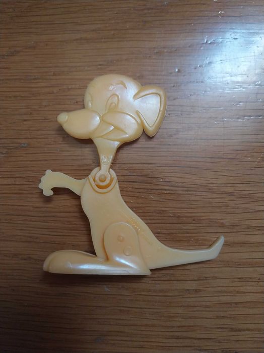 Figura Monocromática - OMO Anos 60