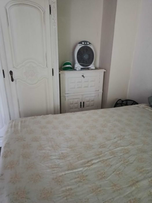 Quarto aluguer tempo que for preciso