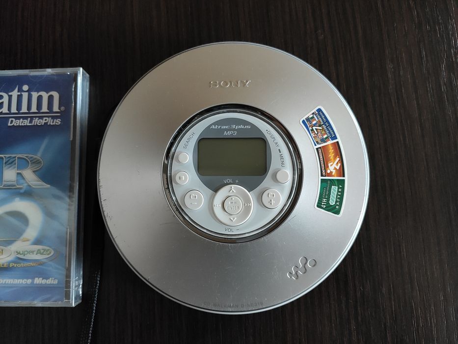【美品】SONY CDウォークマン D-NE900_S Yahoo!オークション - 「d-ne900」の落札相場・落札価格