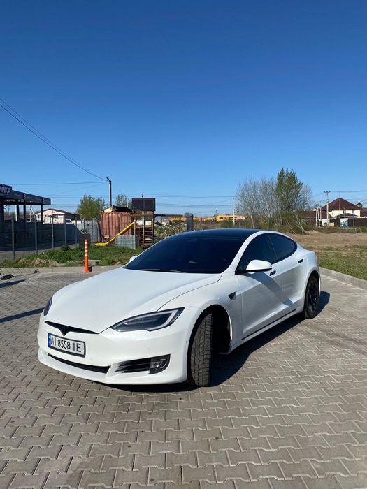 Тесла модел S 100D 2018