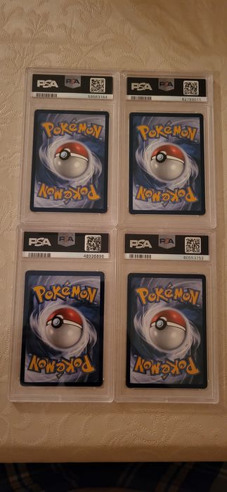 4 slabs de cartas Pokémon Charizard psa 10