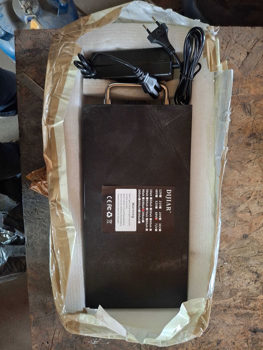 Bateria DIJAR 60V z ładowarką do pojazdu elektrycznego