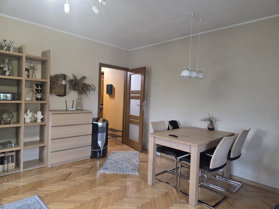 Wynajmę 2 pokojowe mieszkanie w centrum, ul. Kalinowskiego umeblowane gotowe do zamieszkania - Widok 2