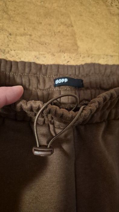 Жіночі спортивні штани Cropp