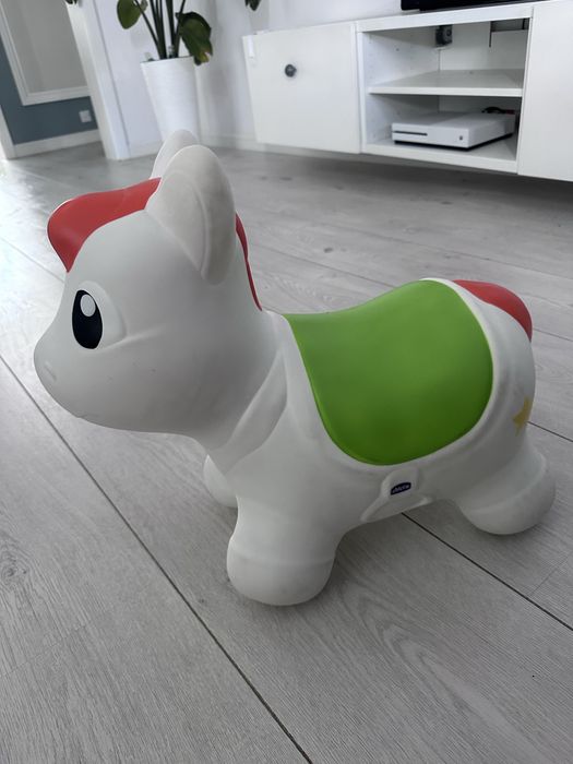 Konik dmuchany do skakania chicco