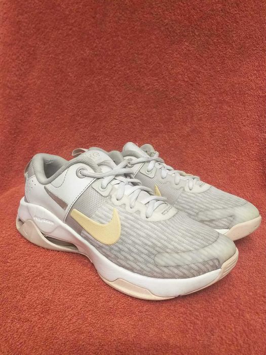 Nike Zoom Bella 6