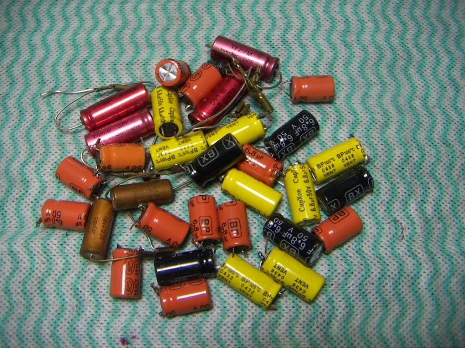 Импортные неполярные конденсаторы для акустических систем: 25 грн ...