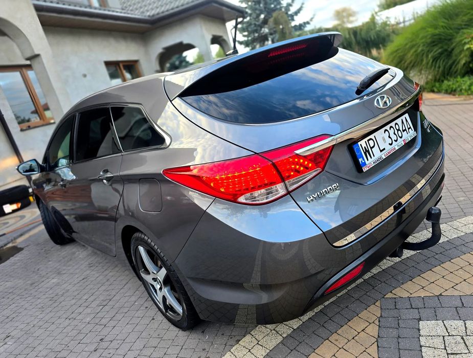 Hyundai i40 2.0 177KM skóra nawigacja alus kamera cofania LED!!!