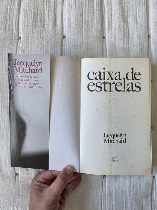 Livro "Caixa de Estrelas" de Jacquelyn Mitchard (romance / drama)