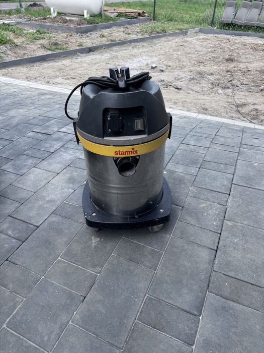 Sprzedam odkurzac przemyslowy Starmix GS 1030 PP