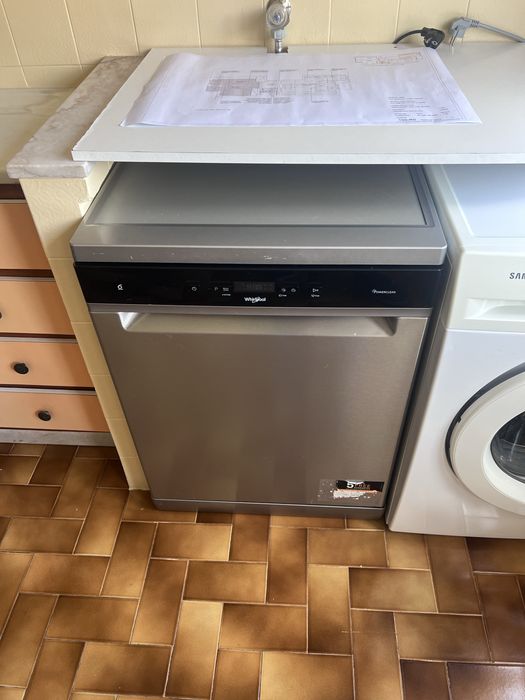 Maquina loiça whirlpool