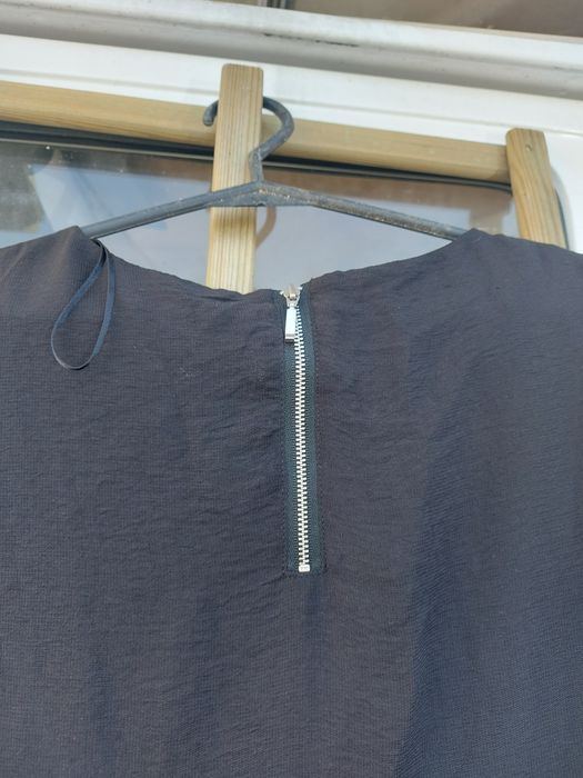 Sukienka wizytowa czarna rozmiar 38 firma H&M