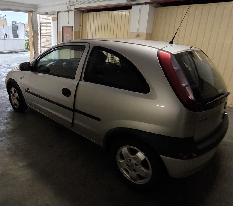 Opel Corsa 1.7 DTi 16V Sport