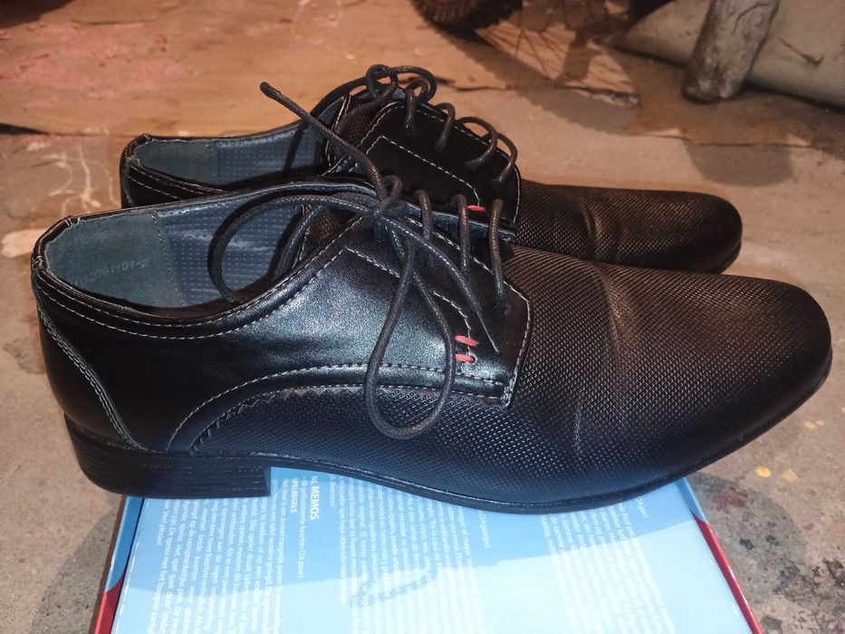 Męskie eleganckie buty