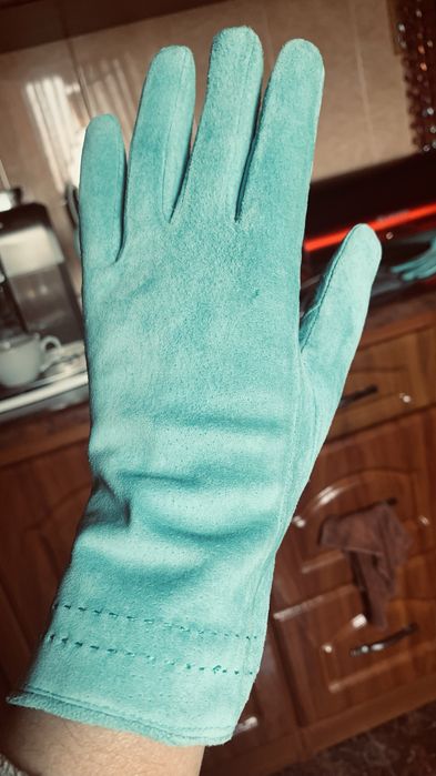 Кашемировый шарф. Кожаные перчатки р. М, L