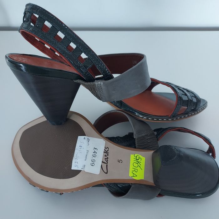 Sandały ze skóry nowe CLARKS