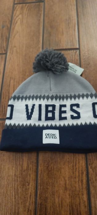 Nowa czapka dedicated rozmiar uniwersalny