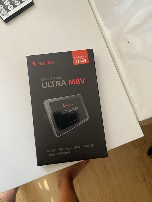 SSD BlueRay Ultra M8V 256GB SATA III 2.5