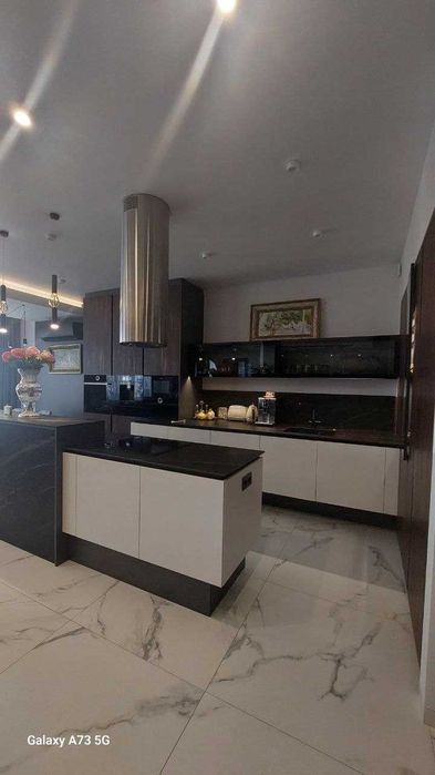Продаж 3-квартири з сучасним ремонтом ЖК ULDUZ