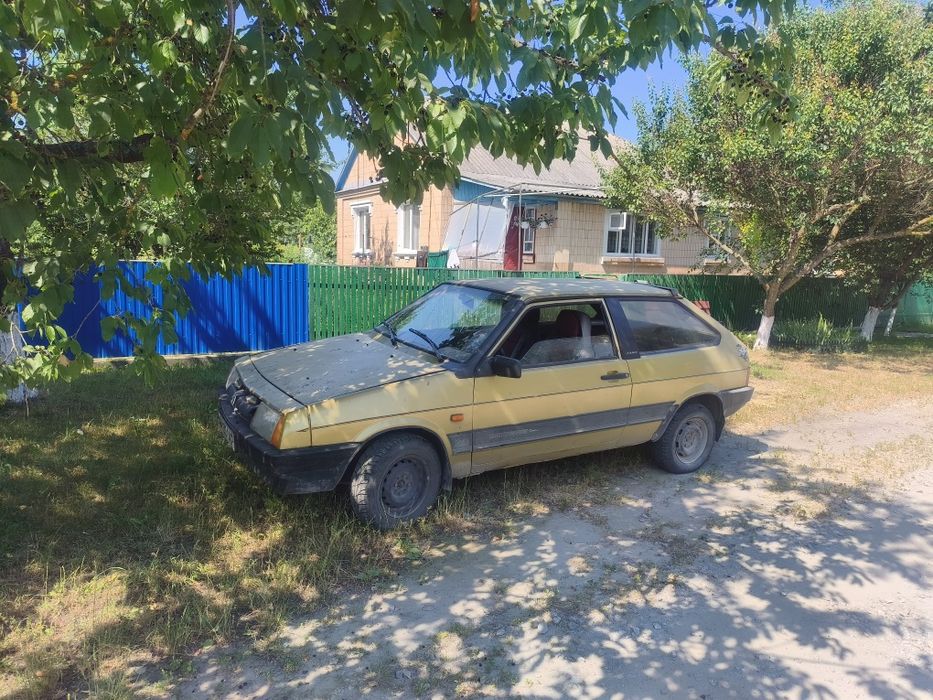 Продам автомобіль ВАЗ 2108