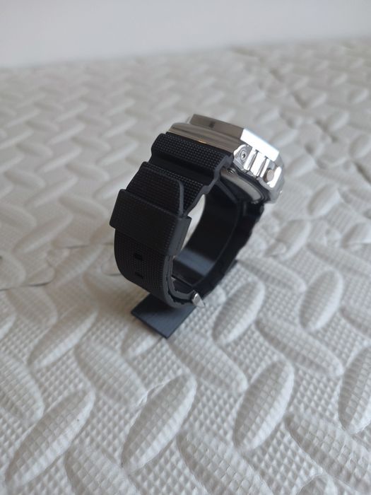 Vendo relógio Casio GM-2100 1A