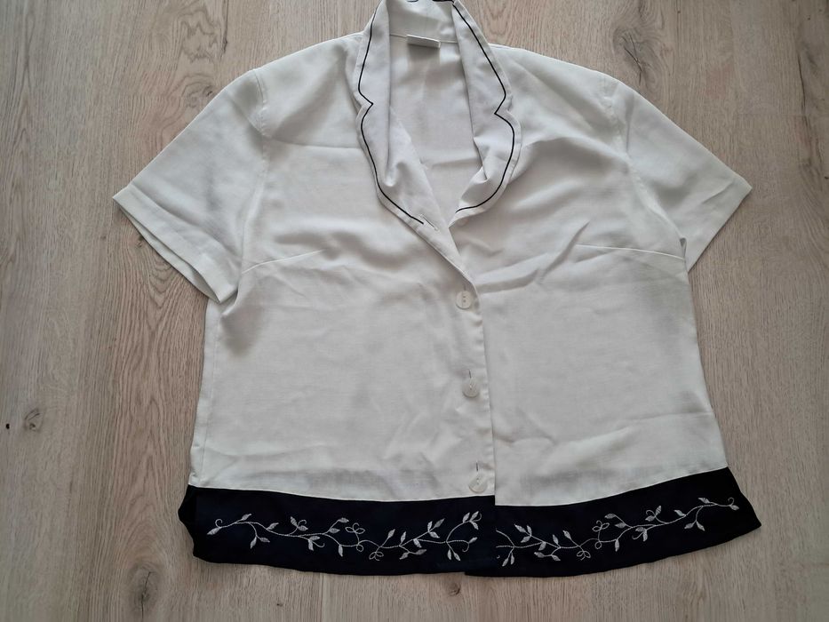 Bluzka żakiet r. Z krótkim rękawem 44 biały