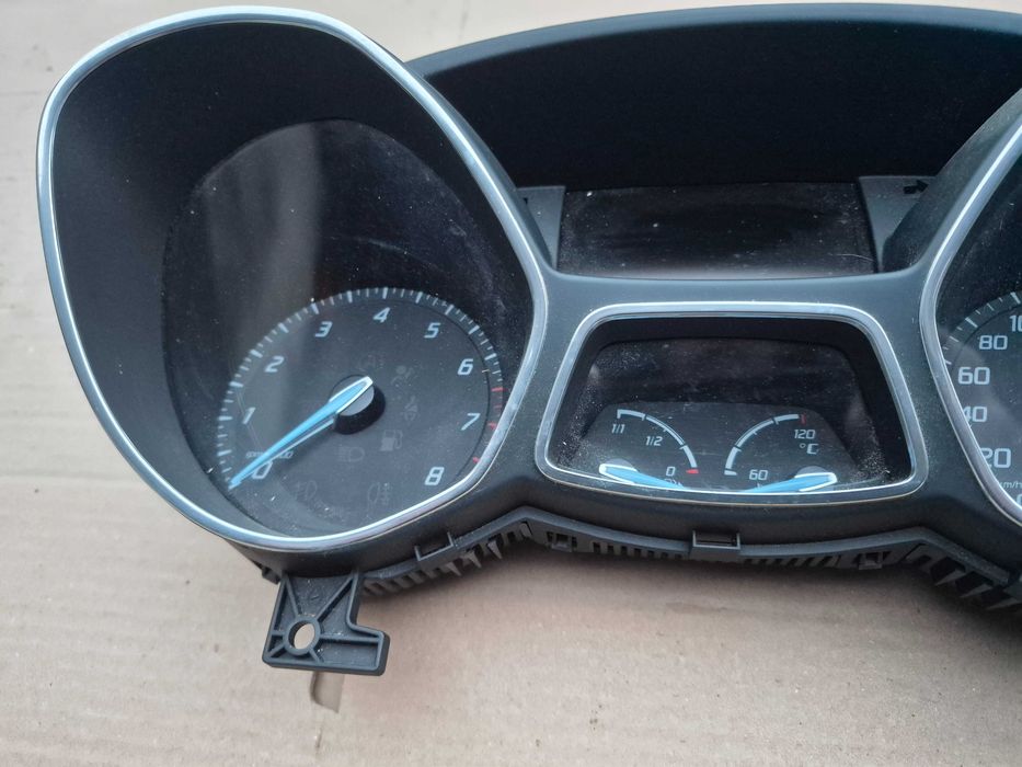 Licznik zegary 1.6 Ecoboost manual FOCUS MK3 197 tyś km europa