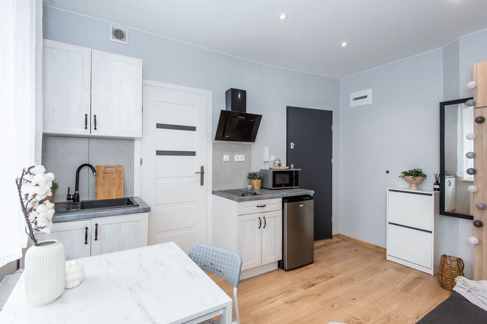 Jasne i przytulne | Blisko od Dworca PKP | Stałe opłaty | Łazarz