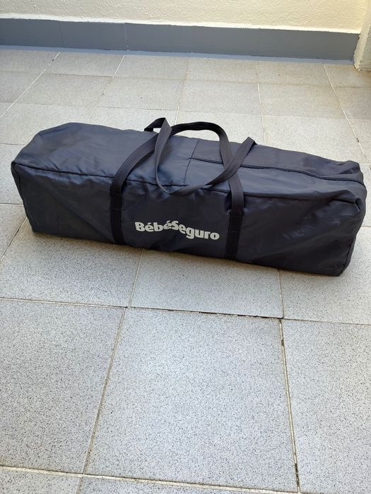 Cama de viagem de bebe