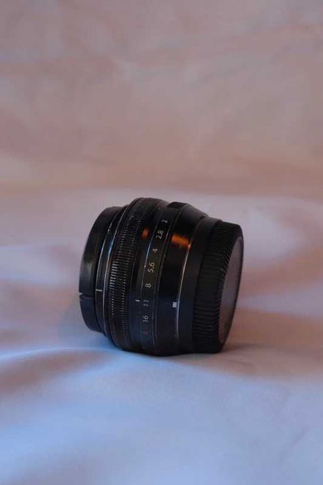 Fujifilm XF 18mm f2.0 R
