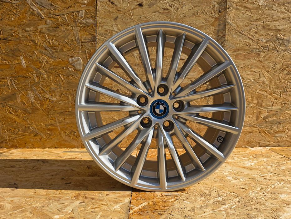 [1378] Felgi aluminiowe 17 Cali 5x112 BMW 3 G20 G21 G31 styling 771