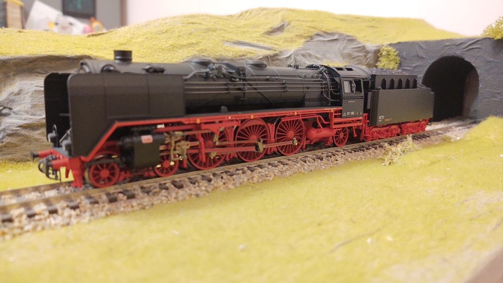 Lokomotywa parowóz Roco BR 01 186 DRB DCC SOUND . Roco 72241. H0