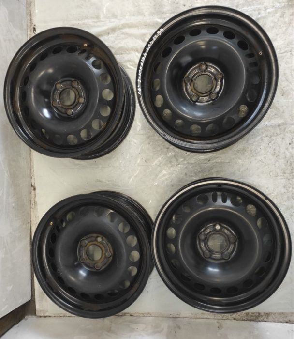 Felgi Stalowe OPEL R 16 5x105 otwór 56,6 Bardzo Ładne
