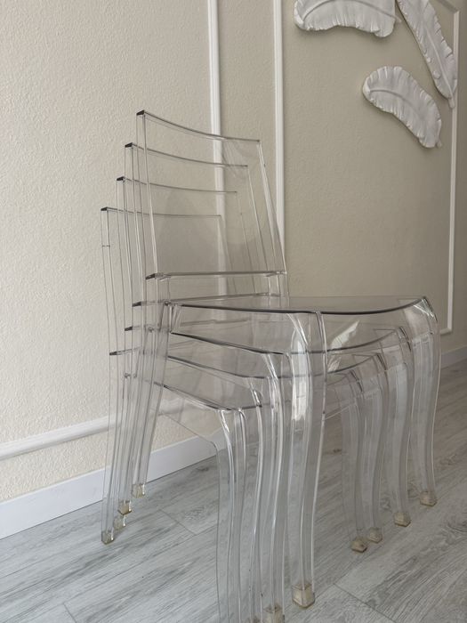 Cadeiras de acrílico transparente para eventos