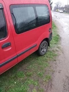 Продам Рено Кенго 1999 года в хорошем состоянии