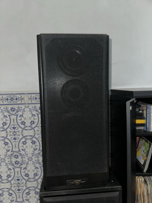 Conjunto de colunas + caixa de som Pioneer