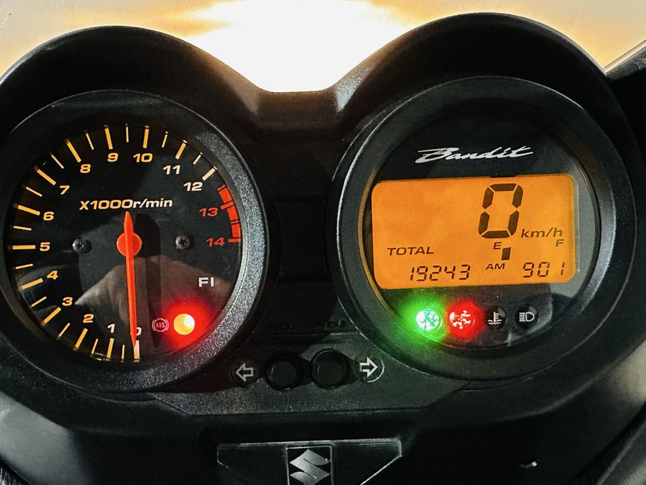 Suzuki Gsf650SA Bandit ABS мото з європи (5250$)