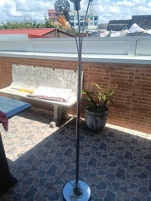 Vendo Candeeiro de pé